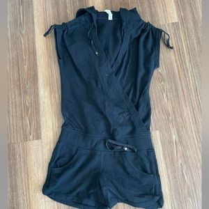 Lululemon Vintage Rare Black Short Sleeve Hooded Romper